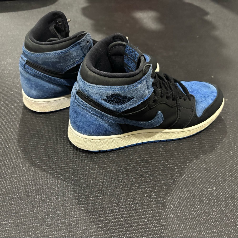 Nike air Jordan size 5.5Y shoes